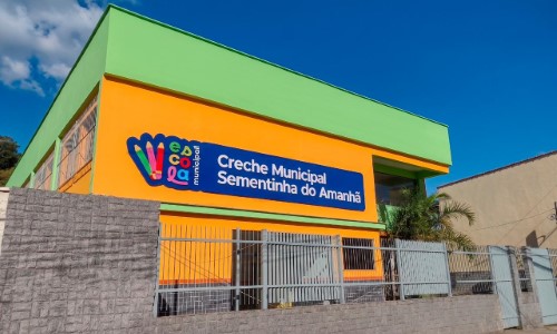 Prefeitura de Barra do Piraí entrega obras de revitalização de creche na Califórnia